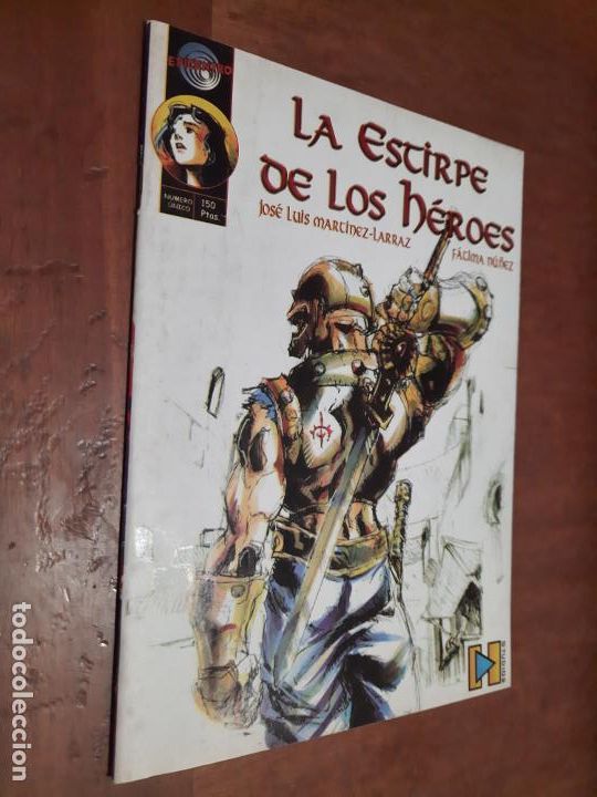 Comics: LA ESTIRPE DE LOS H&Eacute;ROES. JOSE LUIS MARTINEZ-LARRAZ. FATIMA N&Uacute;&Ntilde;EZ. EPICENTRO. AUTOEDITADO. GRAPA.
