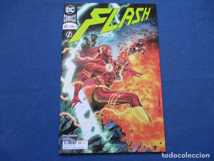 C&oacute;mics: DC / FLASH N.&ordm; 57 - 43 EL A&Ntilde;O DEL VILLANO &middot; ECC - Foto 1