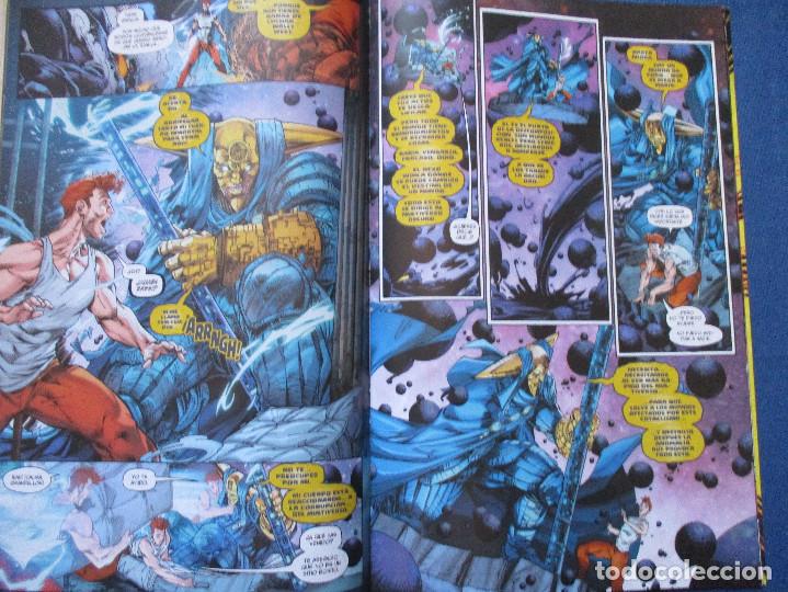C&oacute;mics: DC / FLASH PORVENIR N.&ordm; 1 H&Eacute;ROES EN CRISIS &middot; ECC - Foto 2