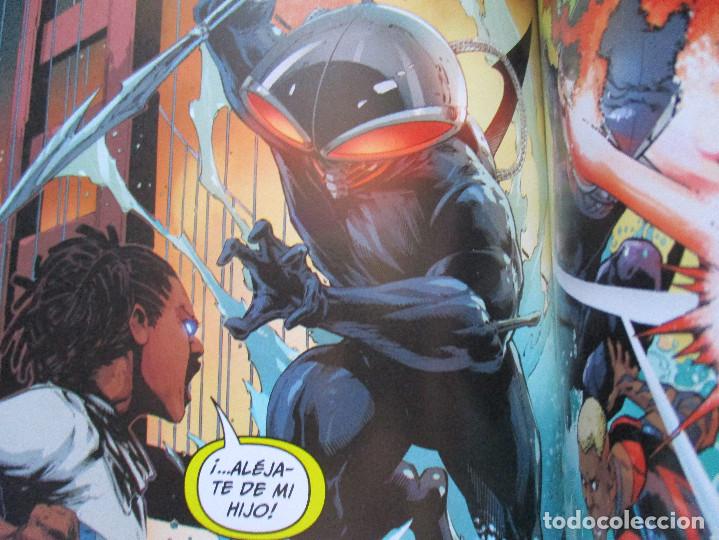 C&oacute;mics: DC / J&Oacute;VENES TITANES &middot; TOMO N.&ordm; 2 UNIVERSO DE RENACIMIENTO - ECC - Foto 3