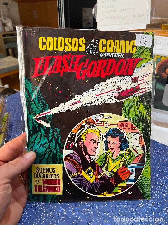C&oacute;mics: VALENCIANA COLOSOS DEL COMICS PRESENTA FLASH GORDON NUMERO 10 NORMAL ESTADO - Foto 1