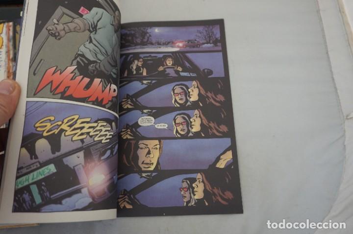 C&oacute;mics: 18C/ MAX - ALIAS - 7 - BENDIS, GAYDOS - Foto 3