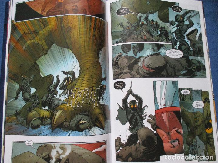 C&oacute;mics: DC / BATMAN N.&ordm; 9 LA NOCHE DE LOS B&Uacute;HOS - PARTE 3 de SCOTT SNYDER y GREG CAPULLO &middot; ECC - Foto 3