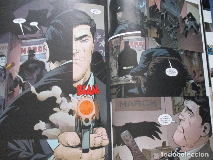 C&oacute;mics: DC / BATMAN N.&ordm; 9 LA NOCHE DE LOS B&Uacute;HOS - PARTE 3 de SCOTT SNYDER y GREG CAPULLO &middot; ECC - Foto 4