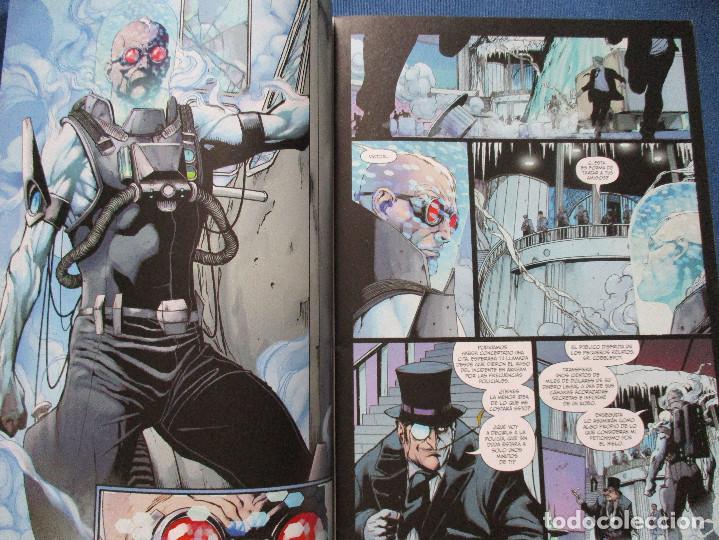 C&oacute;mics: DC / BATMAN N.&ordm; 10 LA NOCHE DE LOS B&Uacute;HOS - PARTE 4 de SCOTT SNYDER y GREG CAPULLO &middot; ECC - Foto 5