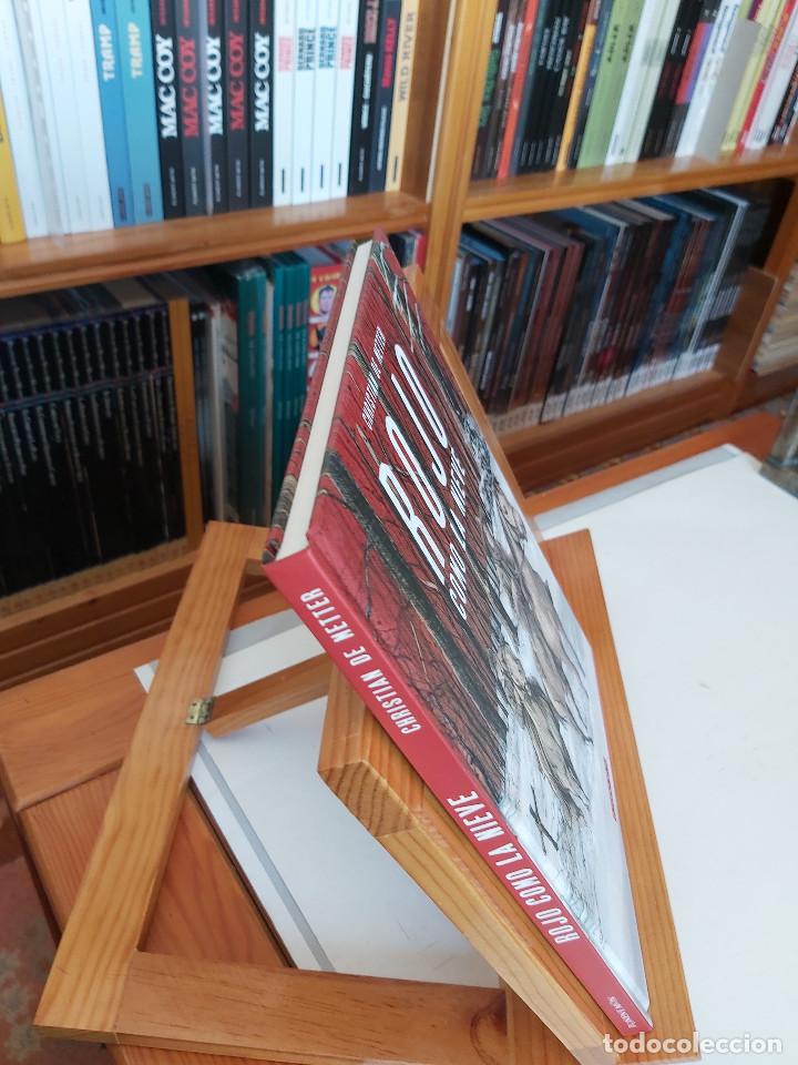 C&oacute;mics: * ROJO COMO LA NIEVE * CHRISTIAN DE METTER * PONENT MON 2015 * - Foto 2