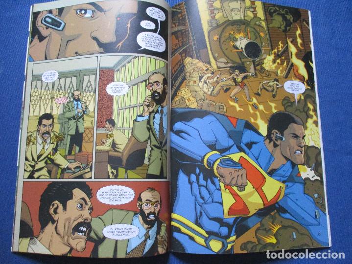 C&oacute;mics: DC / SUPERMAN N.&ordm; 8 de GRANT MORRISON &middot; NUEVO UNIVERSO DC &middot; ECC - Foto 3