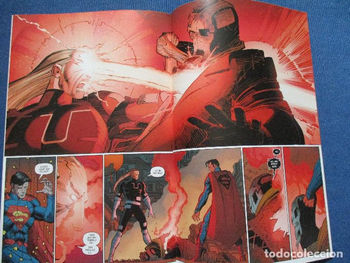 C&oacute;mics: DC / SUPERMAN N.&ordm; 35 de GEOFF JOHNS & JOHN ROMITA JR. &middot; ECC - Foto 4