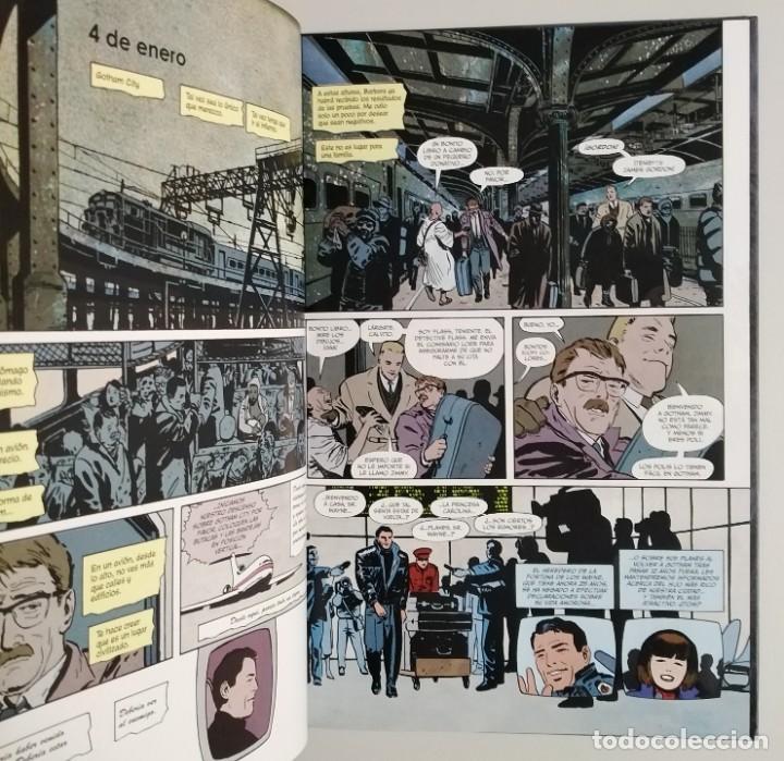 C&oacute;mics: Batman: A&ntilde;o Uno (Frank Miller, David Mazzucchelli) &ndash; ECC/Salvat, 06/2017 - Foto 4