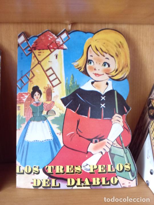 C&oacute;mics: CUENTO TROQUELADO LOS TRES PELOS DEL DIABLO - Foto 1