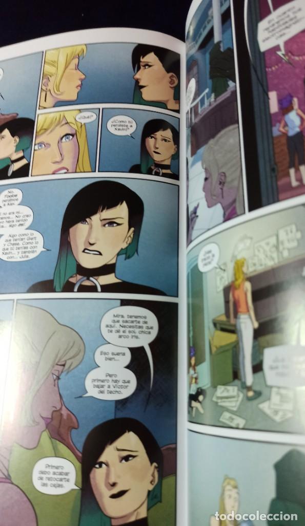 C&oacute;mics: Comic RUNAWAYS Marvel de Panini Comic,Amigos para siempre - Foto 4