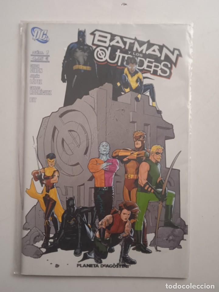 C&oacute;mics: BATMAN Y LOS OUTSIDERS 1 - Foto 1