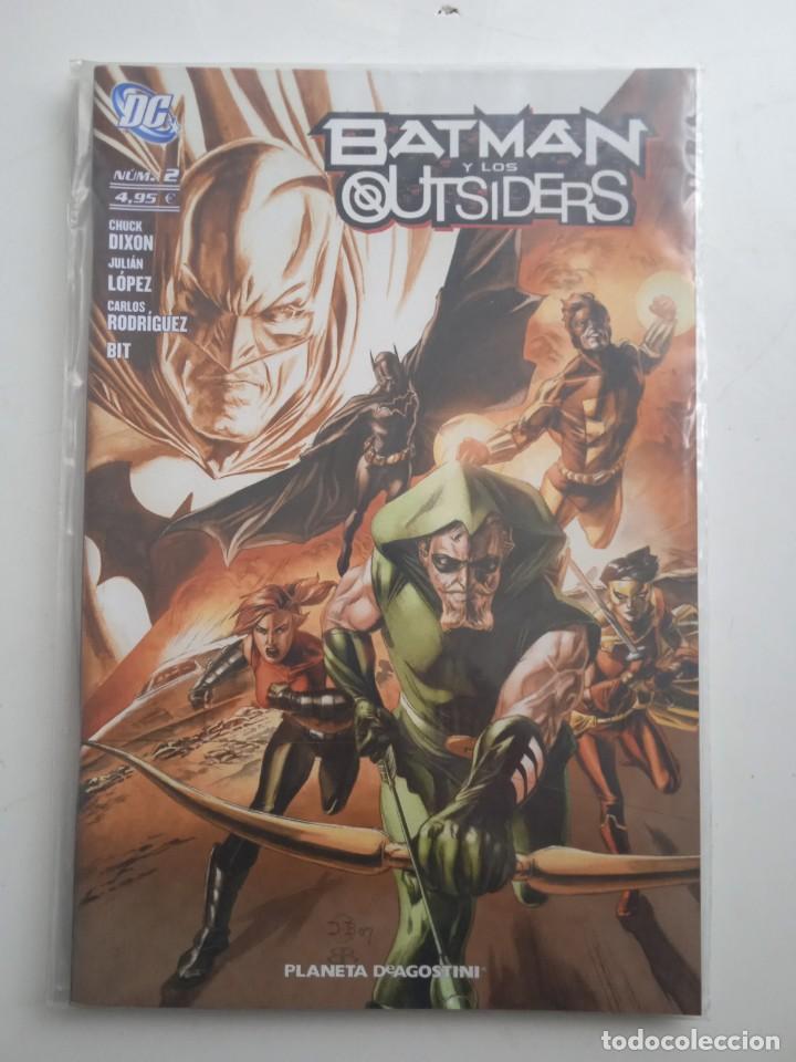 C&oacute;mics: BATMAN Y LOS OUTSIDERS 2 - Foto 1