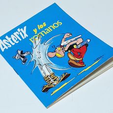 librito con viñetas que adapta el cómic 'asteri - Compra venta en ...