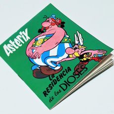 librito con viñetas que adapta el cómic 'asteri - Compra venta en ...