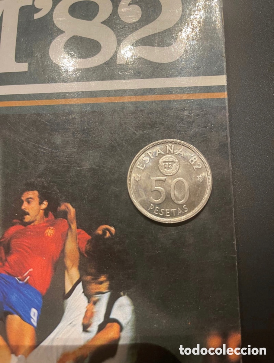 C&oacute;mics: Libro del Naranjito + moneda mundial 82 - Foto 2
