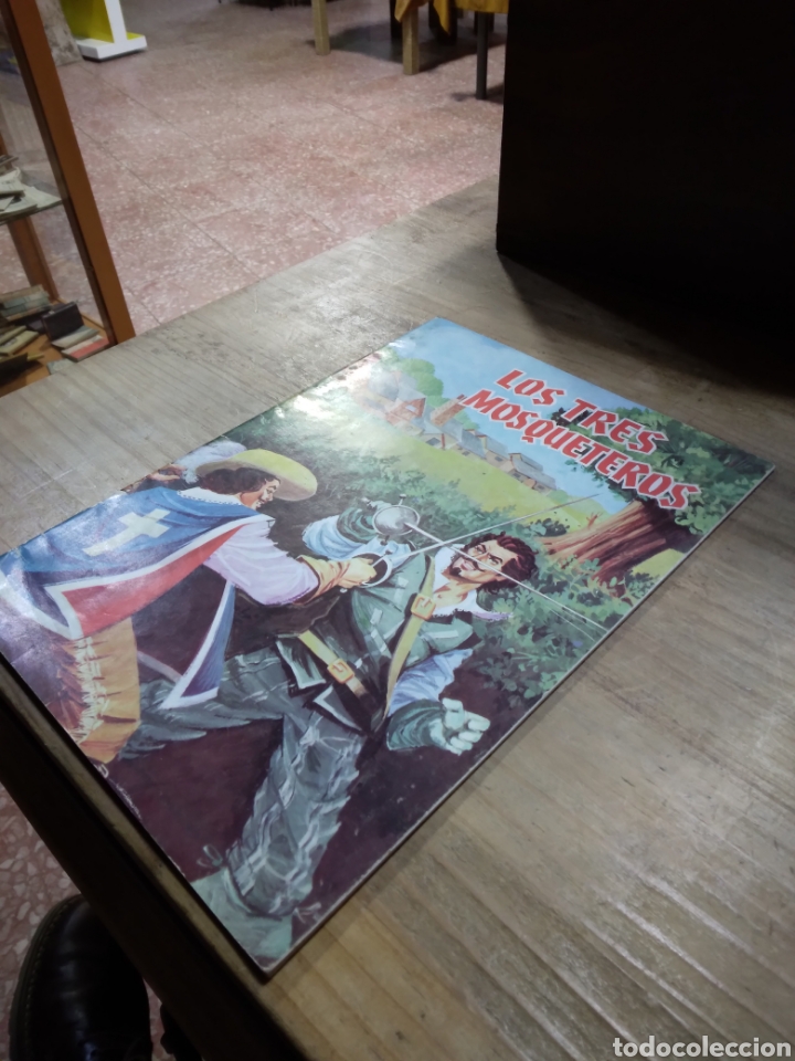 C&oacute;mics: Los tres mosqueteros, Editorial Valenciana - Foto 3