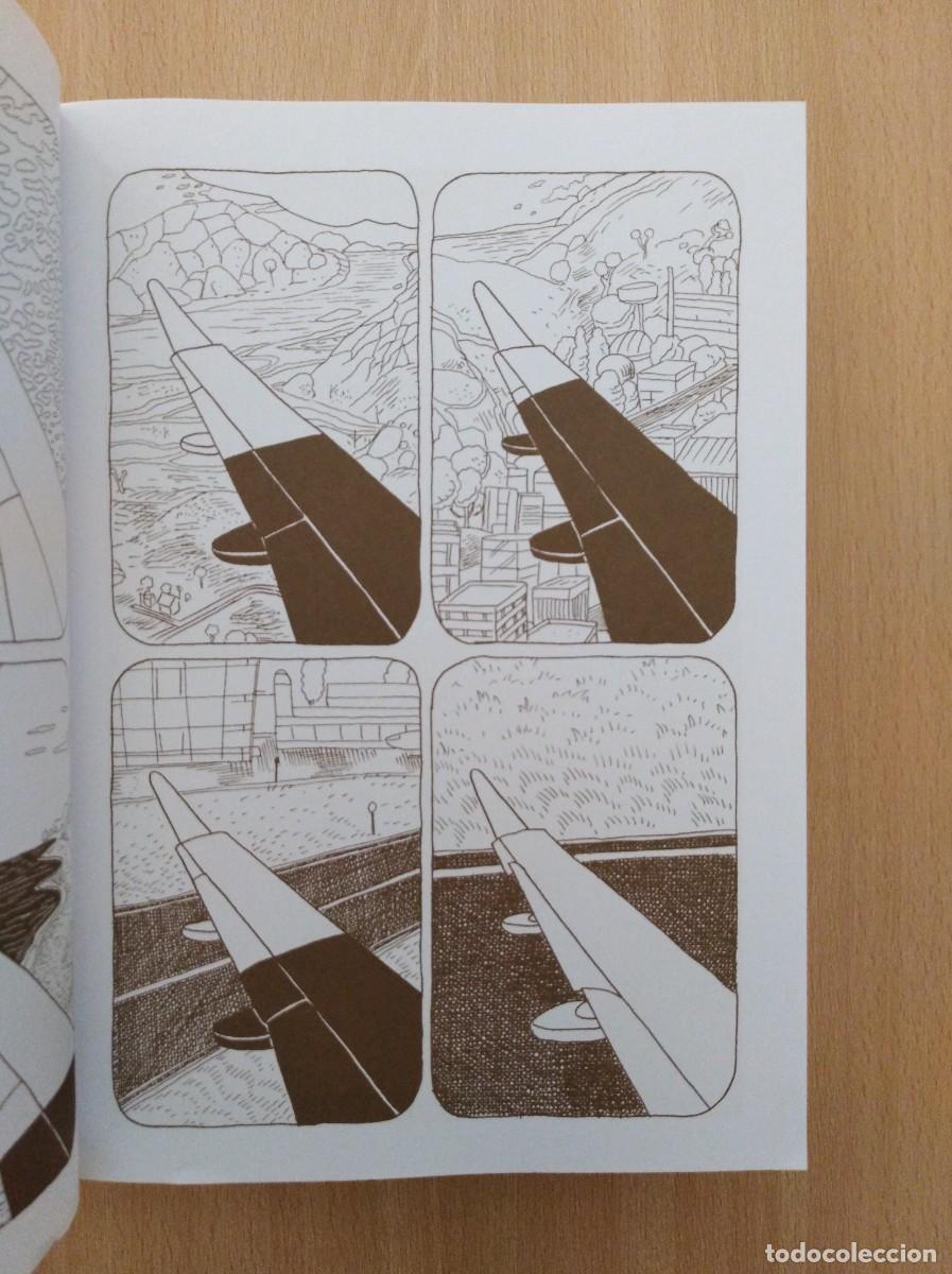 C&oacute;mics: OMBLIGO SIN FONDO. Dash Shaw - Foto 8