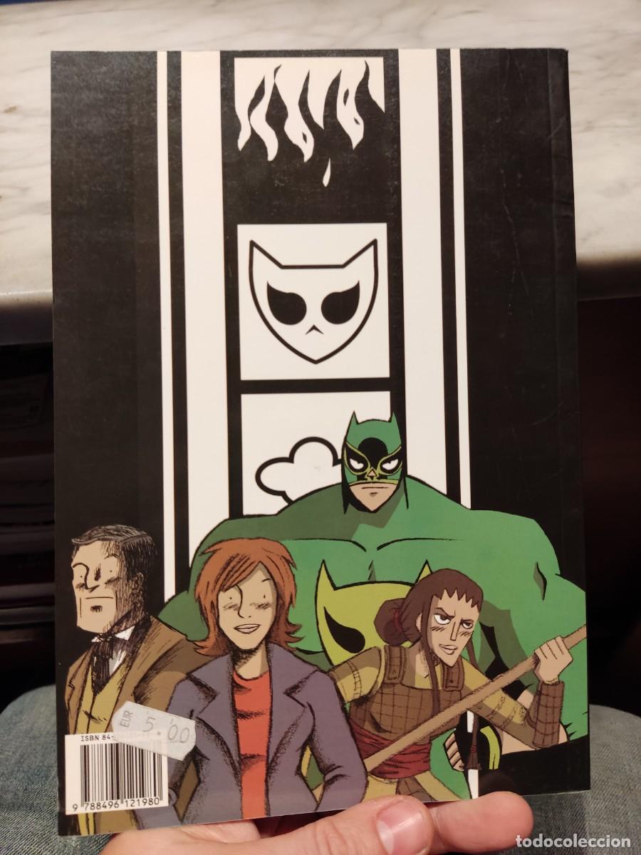 C&oacute;mics: QUATTROCENTO / CARLA BERROCAL / DOLMEN 2006 - Foto 2