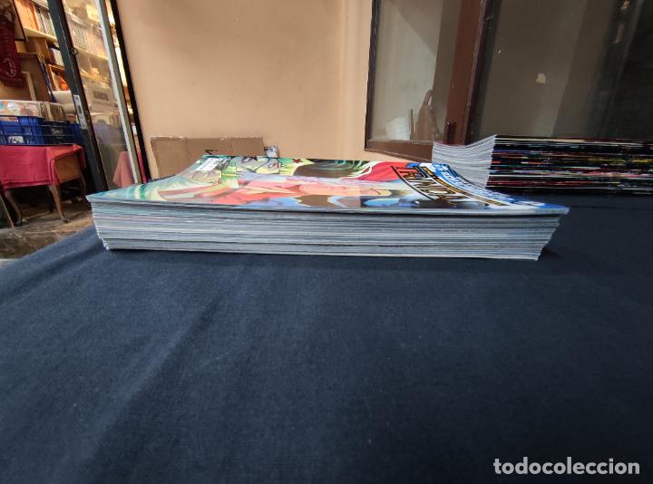 C&oacute;mics: UNIVERSO DC RENACIMIENTO - TRINIDAD - 1-13, 15-22 - ECC - Foto 4