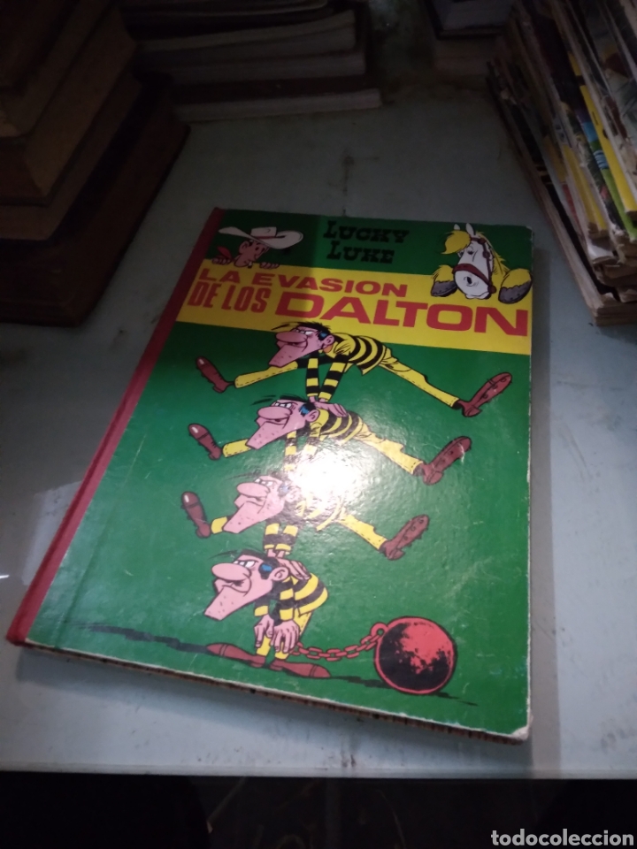 C&oacute;mics: Lucky Luke, La.evasion de los Dalton, Toray, 1ed,1869 - Foto 1