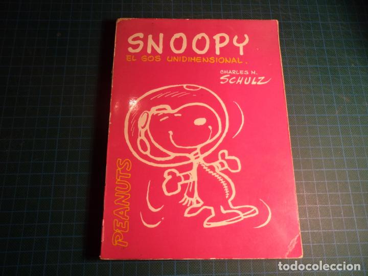 C&oacute;mics: Snoopy. El gos unidimensional. El catalan. - Foto 1
