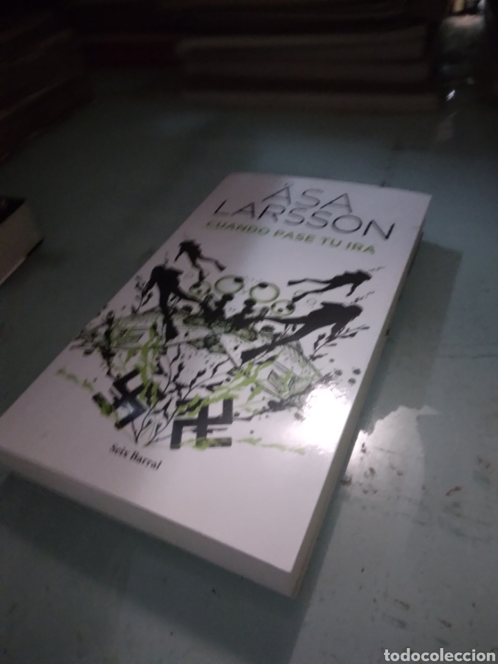 C&oacute;mics: Asa Larsson, Cuando pase tu ira, Seix Barral - Foto 1