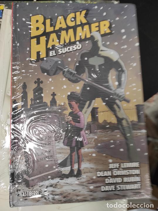 C&oacute;mics: BLACK HAMMER 2 SUCESO - LEMIRE; ORMSTON; Rubin; STEWART - Foto 1