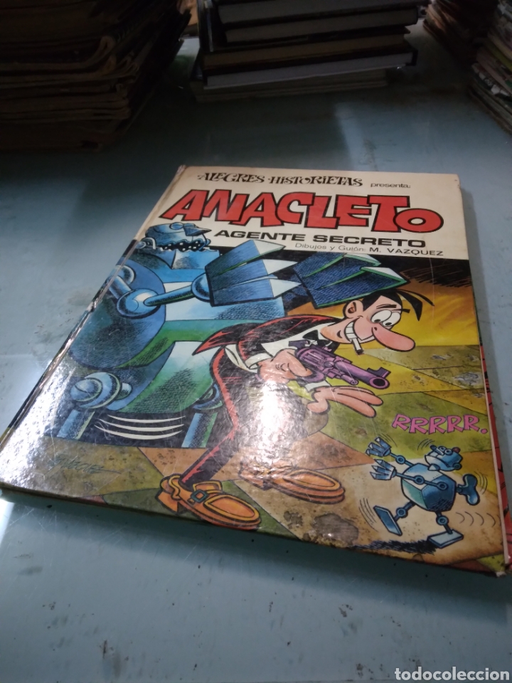 C&oacute;mics: Alegres historietas, Anacleto,agente secreto 7 - Foto 1