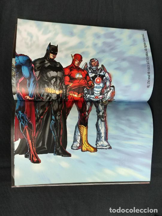 C&oacute;mics: FLASHPOINT - N&ordm; 1 - INCLUYE POSTER CENTRAL - ECC - Foto 2