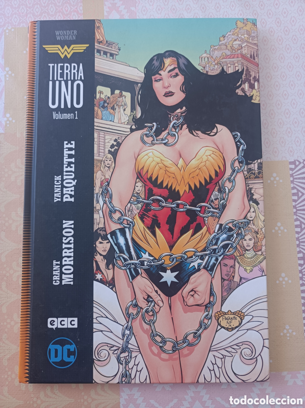 C&oacute;mics: Wonder Woman tierra uno volumen 1 - ecc - Foto 1