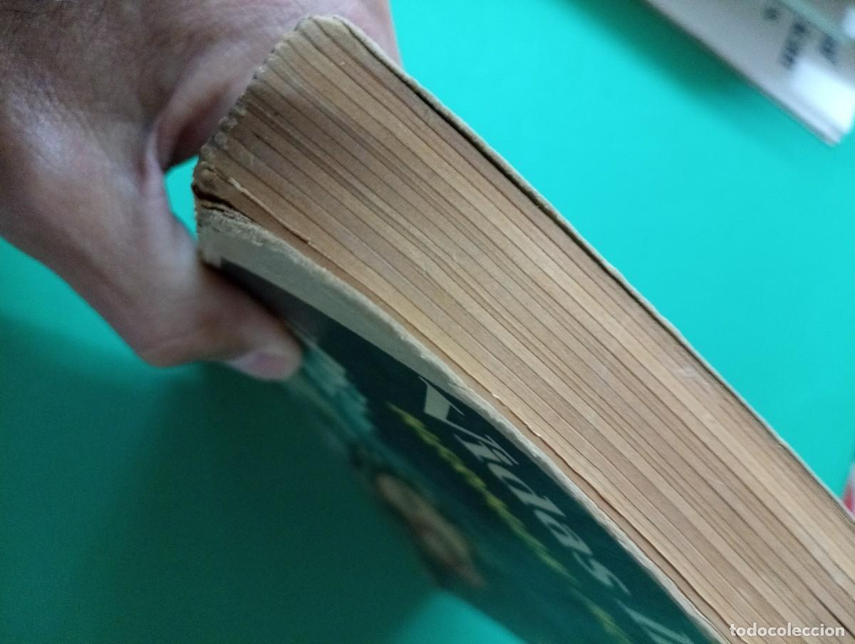 C&oacute;mics: Antiguo libro recopilatorio de comics VIDAS ILUSTRES y EJEMPLARES. A&ntilde;os 60. - Foto 13