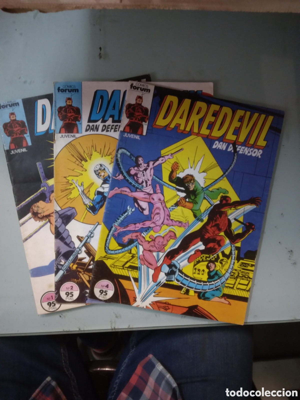 C&oacute;mics: Daredevil, Dan Defensor,.Comics Forum, 1,2,y 4.Grapa 1B - Foto 1
