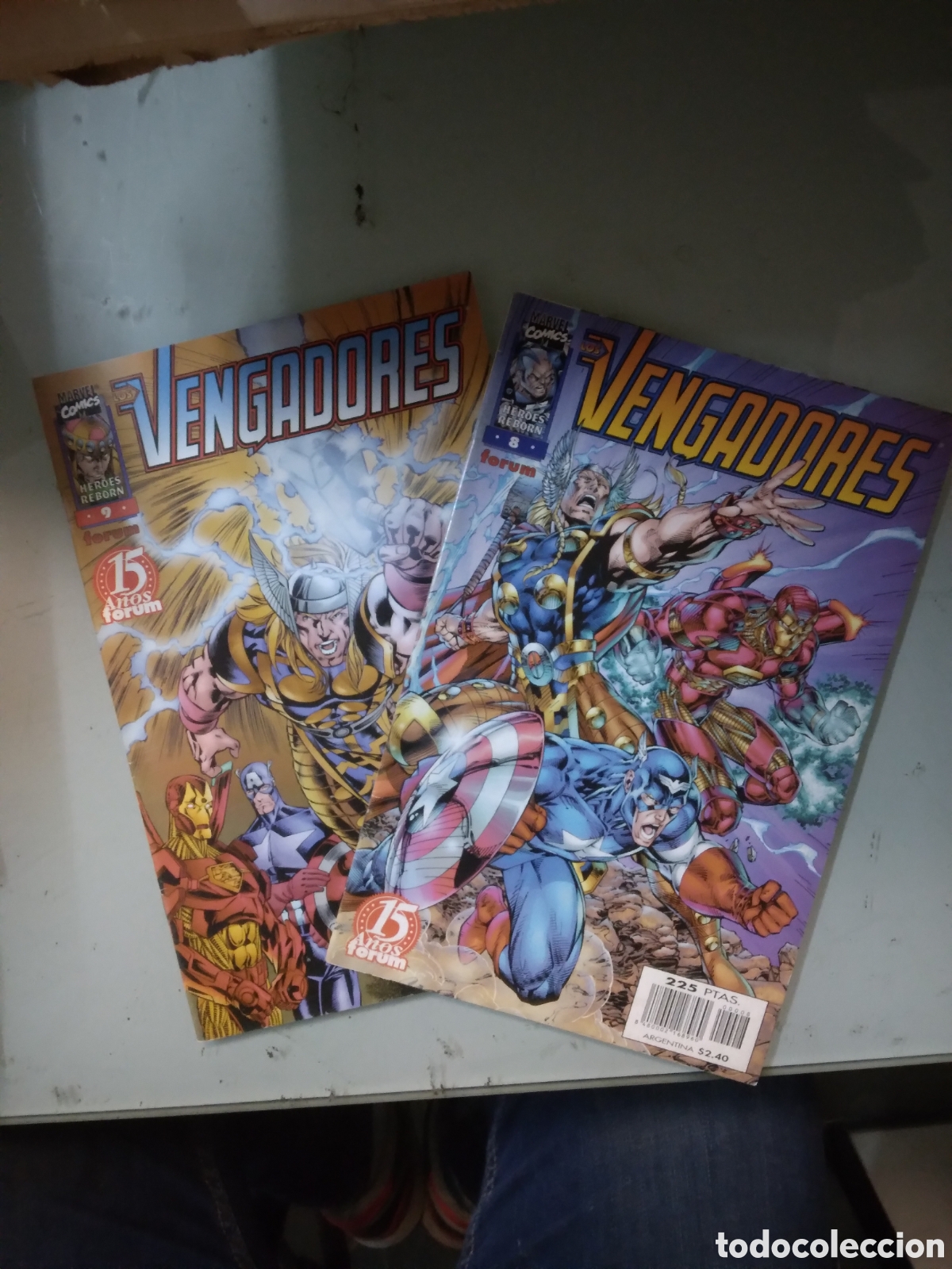 C&oacute;mics: Marvel Comics, Forum, Los vengadores, 8 y 9, Grapa 1E - Foto 1