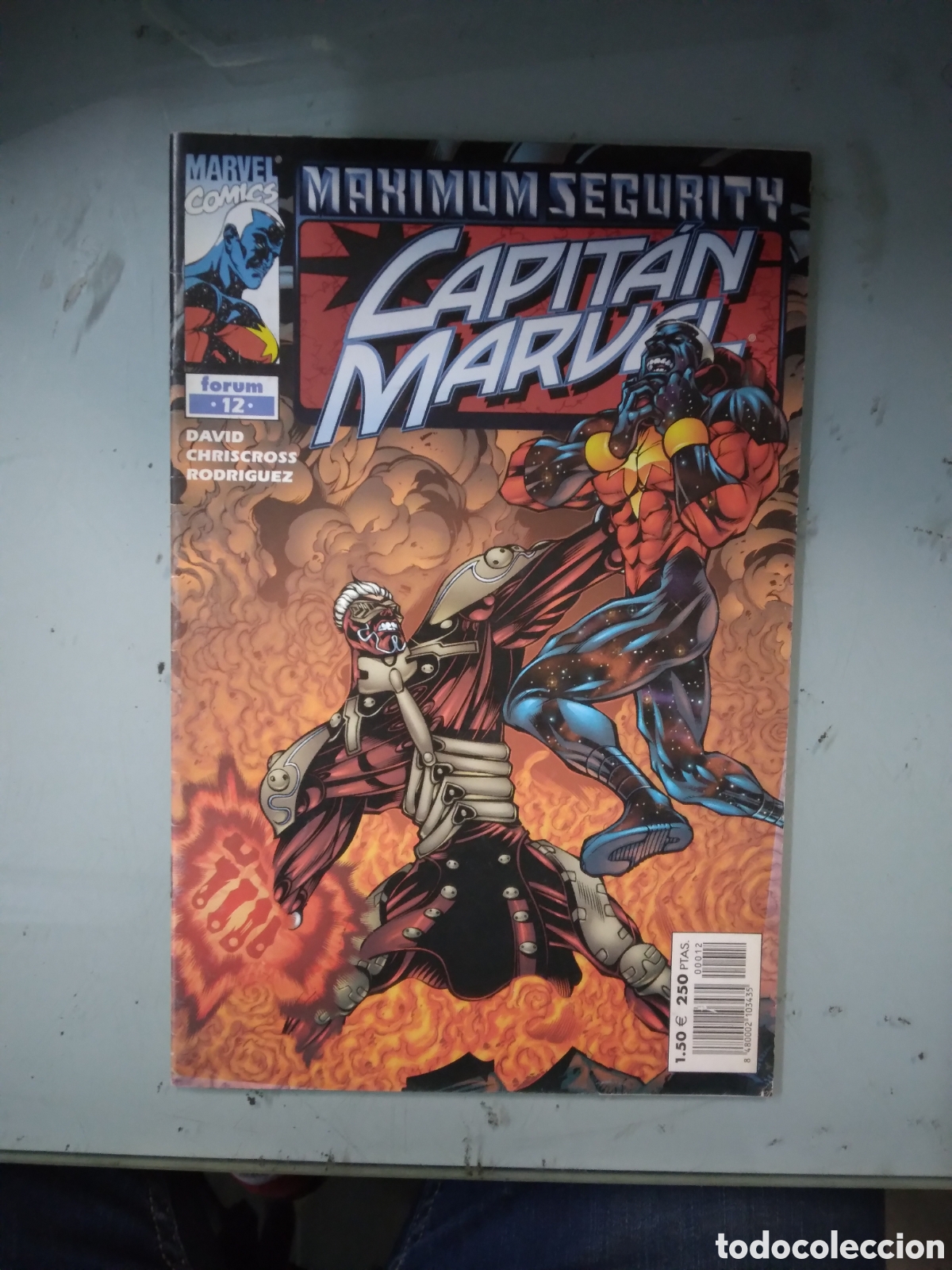 C&oacute;mics: Marvel Comics Forum,Capit&aacute;n Marvel 12, Grapa 1I - Foto 1
