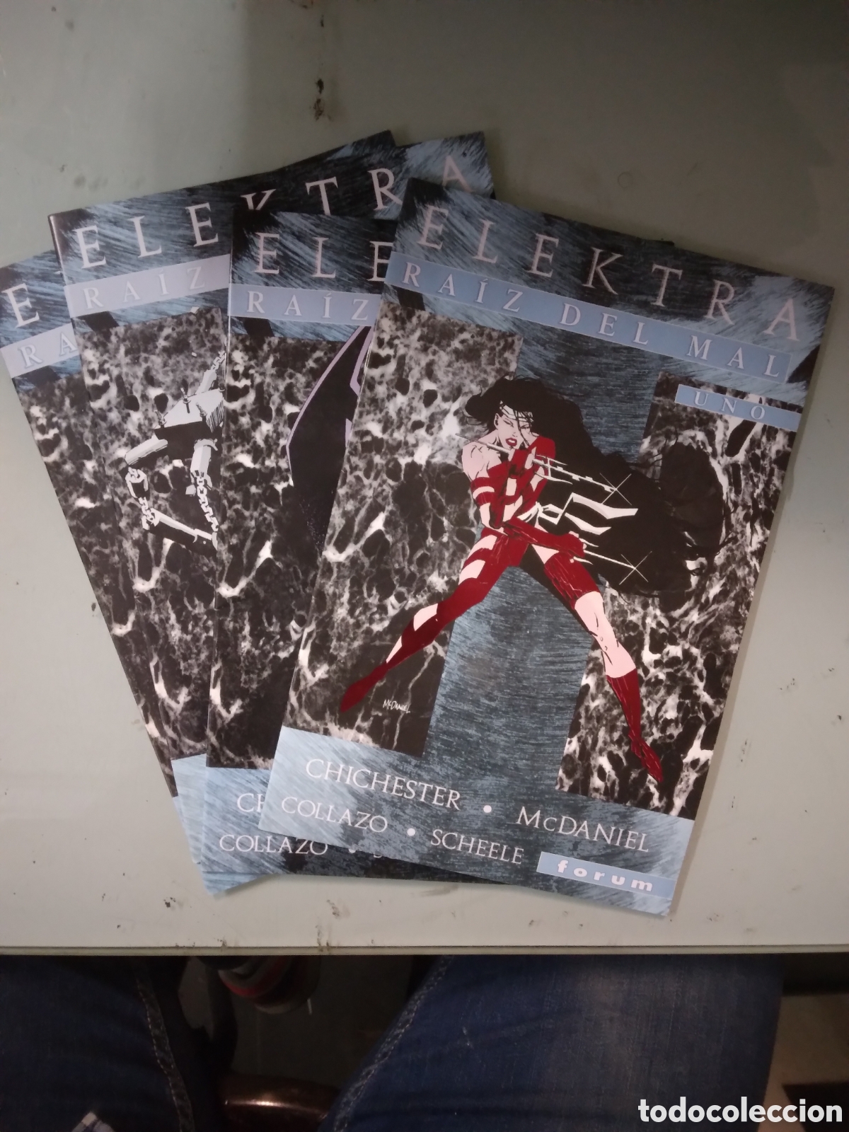 C&oacute;mics: Forum Elektra, Raiz del.mal, 1 al 4, Grapa 2A - Foto 1