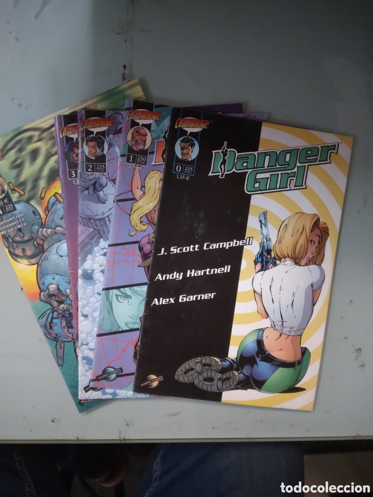 C&oacute;mics: CLIFFHANGER, Danger Girl, 0 al 4, Grapa 2B - Foto 1