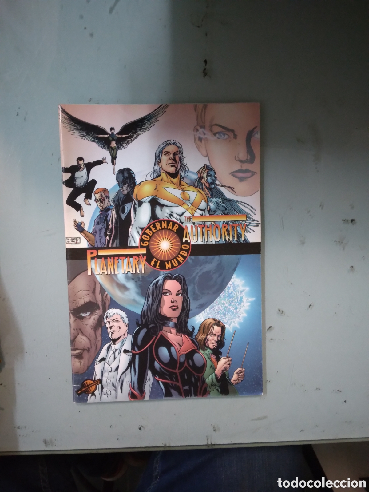 Fumetti: World Comics, Planetary The authority, Gobernar el.mundo