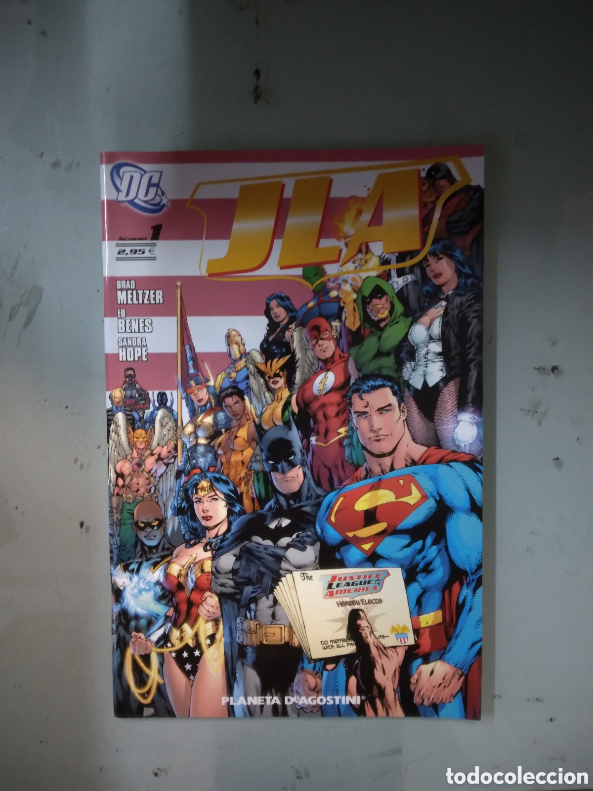 C&oacute;mics: DC, JLA, Agostini, Brad Meltzer, 1, Grapa 2D - Foto 1
