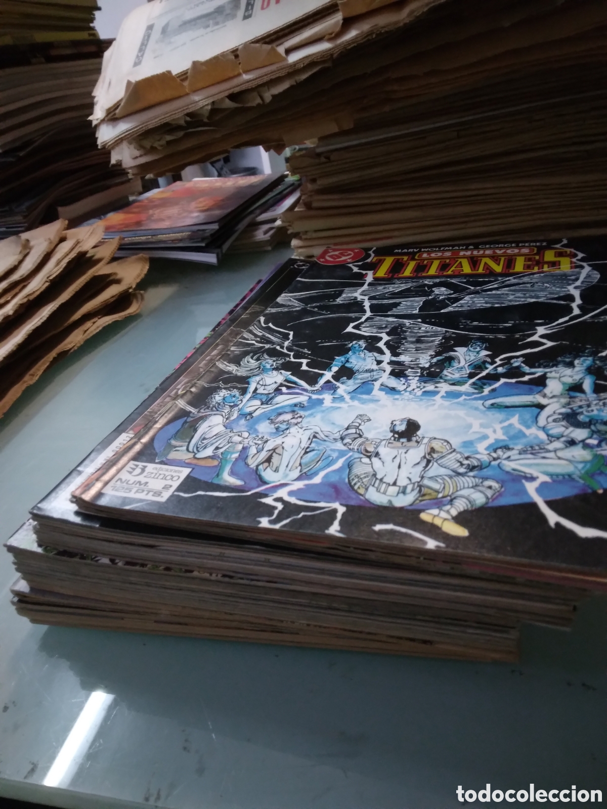 C&oacute;mics: DC, Zinco, Los nuevos titanes, varios n&uacute;meros, Grapa 2C - Foto 2