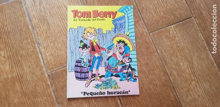 C&oacute;mics: TOM BERRY N&ordm; 1 EL TORNADO DEL OESTE - PEQUE&Ntilde;O HURACAN - EUREDIT 1969 - Foto 1