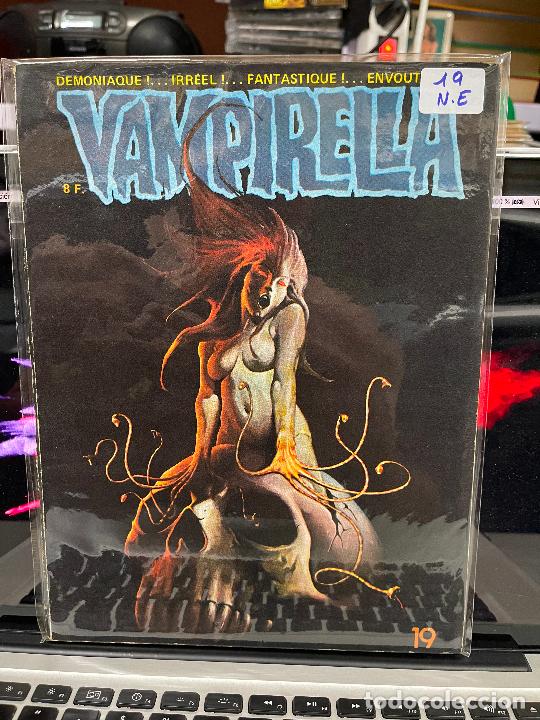 C&oacute;mics: VAMPIRELLA NUMERO 19 EN ITALIANO - Foto 1