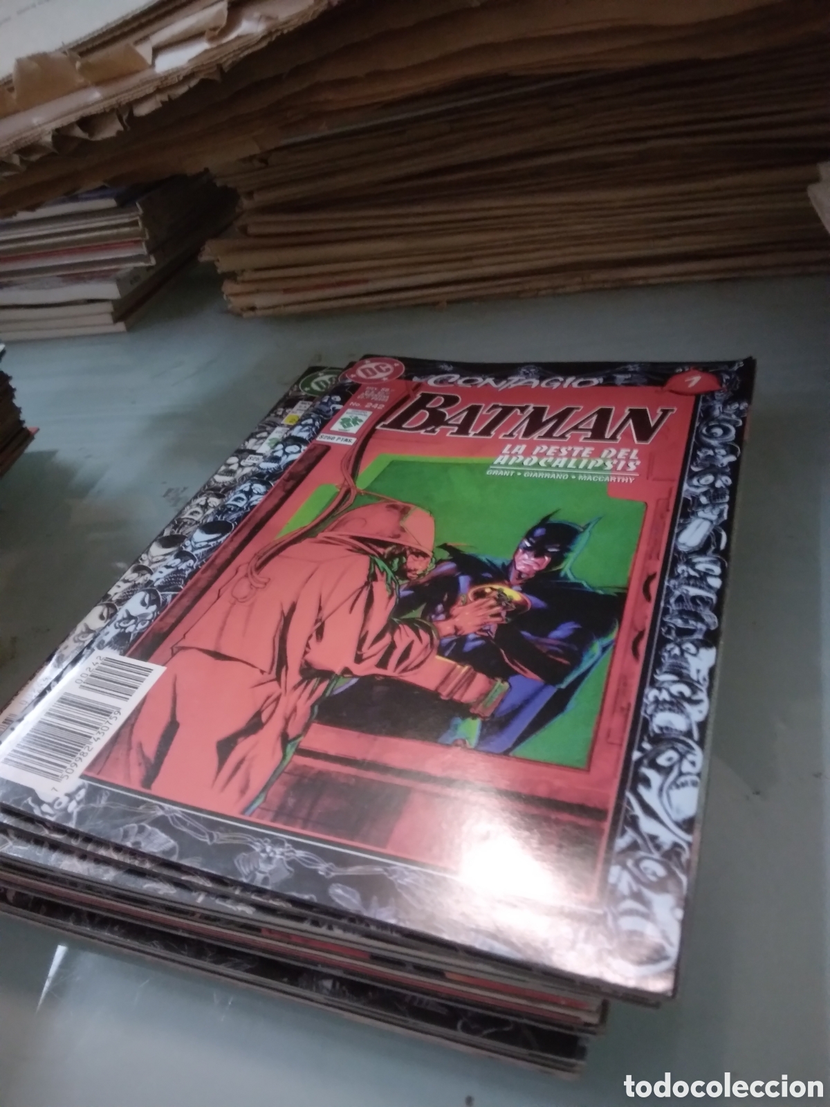 C&oacute;mics: Batman, Contagio, DC, Zinco, 1 al 11, Grapa 3E - Foto 2