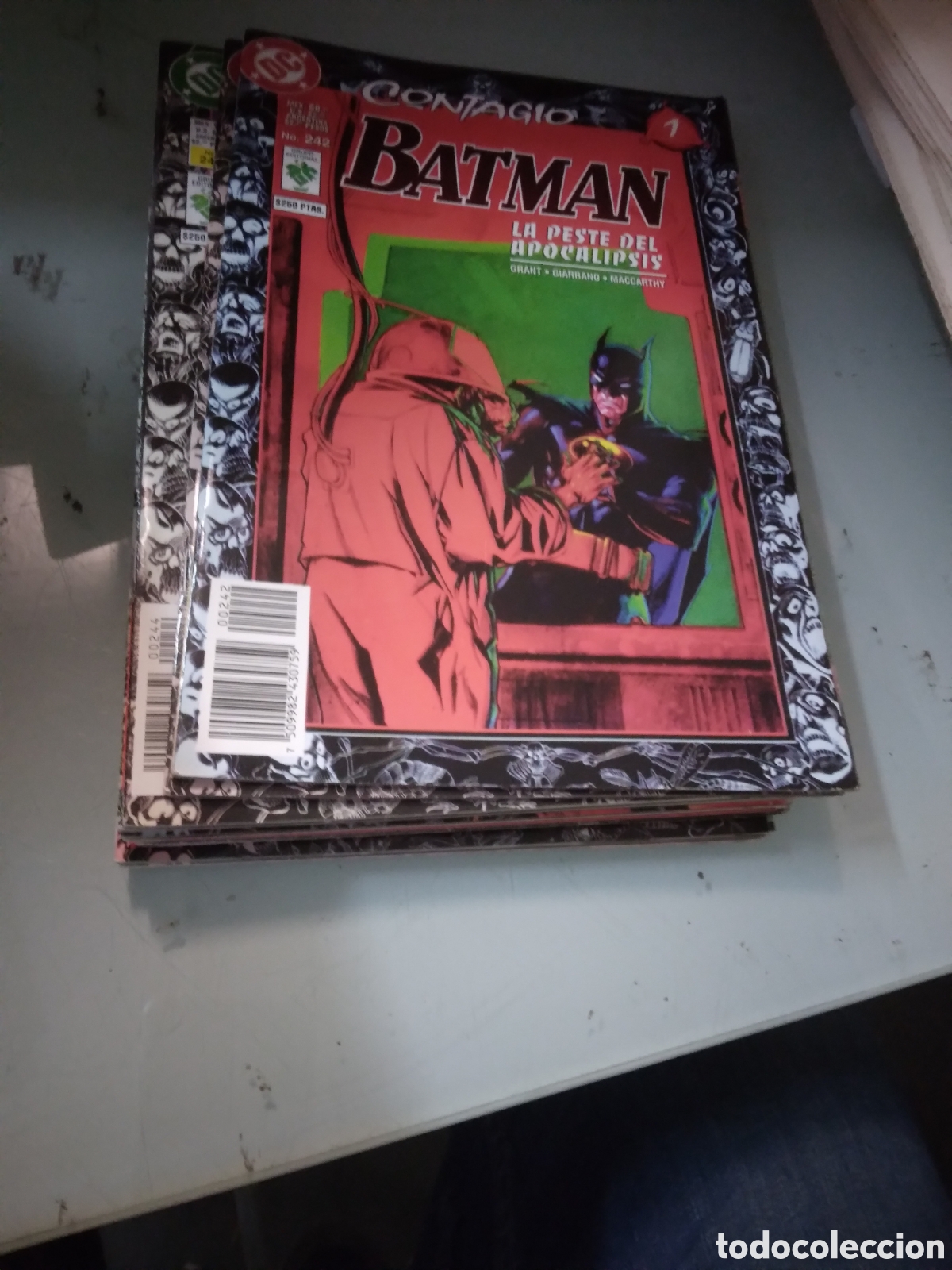 C&oacute;mics: Batman, Contagio, DC, Zinco, 1 al 11, Grapa 3E - Foto 1