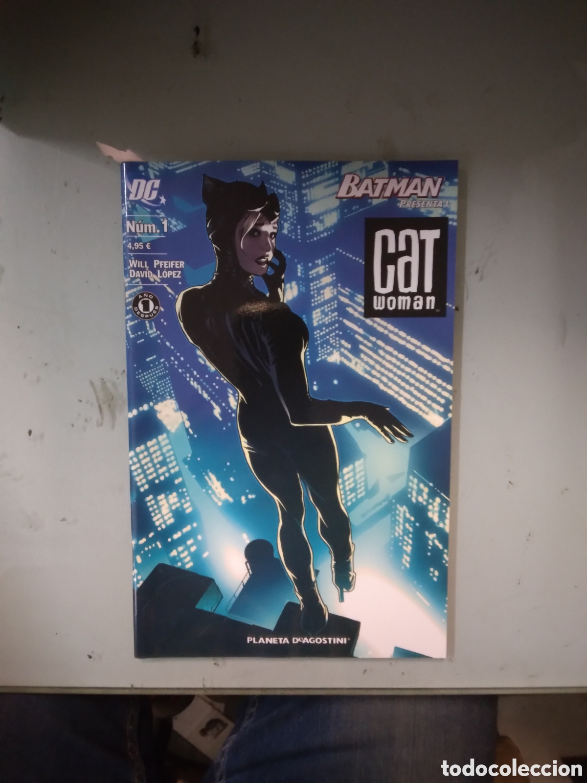 C&oacute;mics: DC,Cat Woman,Batman, 1 Agostini, Grapa 3F - Foto 1