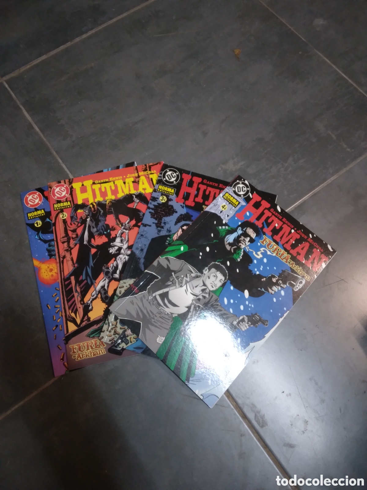 C&oacute;mics: Hitman, Norma, DC, 1 al 4 - Foto 1