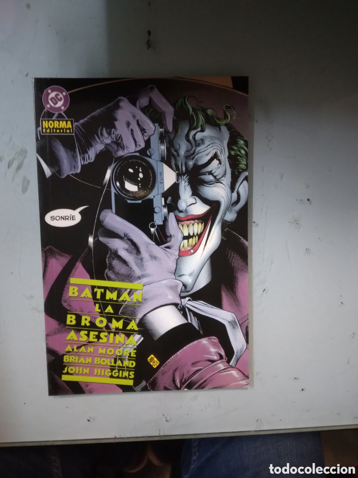 C&oacute;mics: Batman la.broma asesina, Alan Moore, Norma,DC - Foto 1