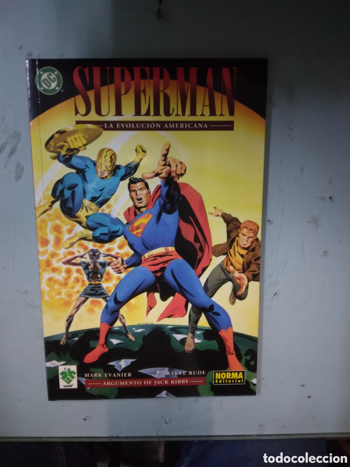 C&oacute;mics: Superman La.evolucion americana, Argumento de Jack Kirvy, Norma, DC - Foto 1