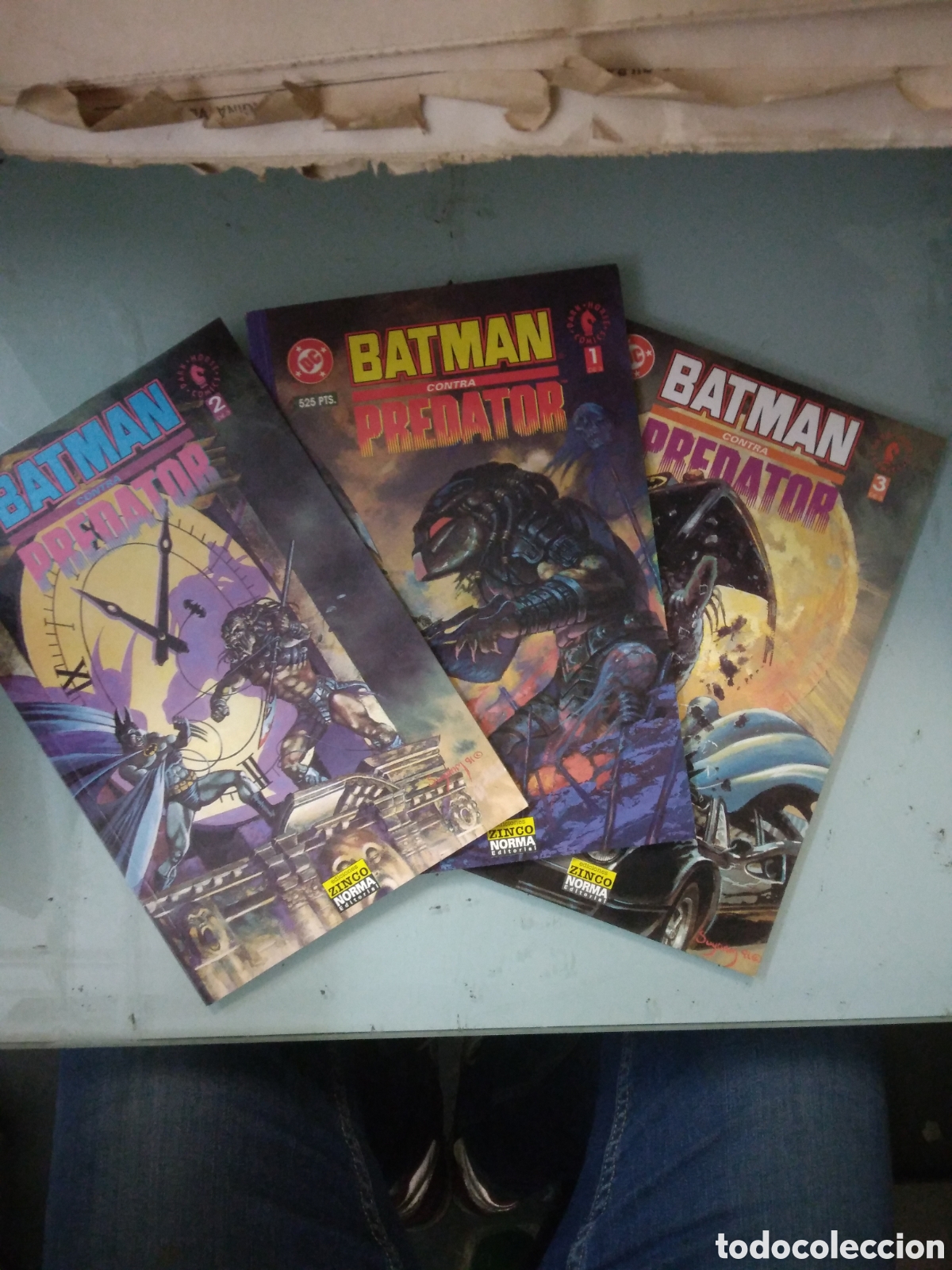 C&oacute;mics: Batman contra predador, DC, Zinco, 3 tomos - Foto 1