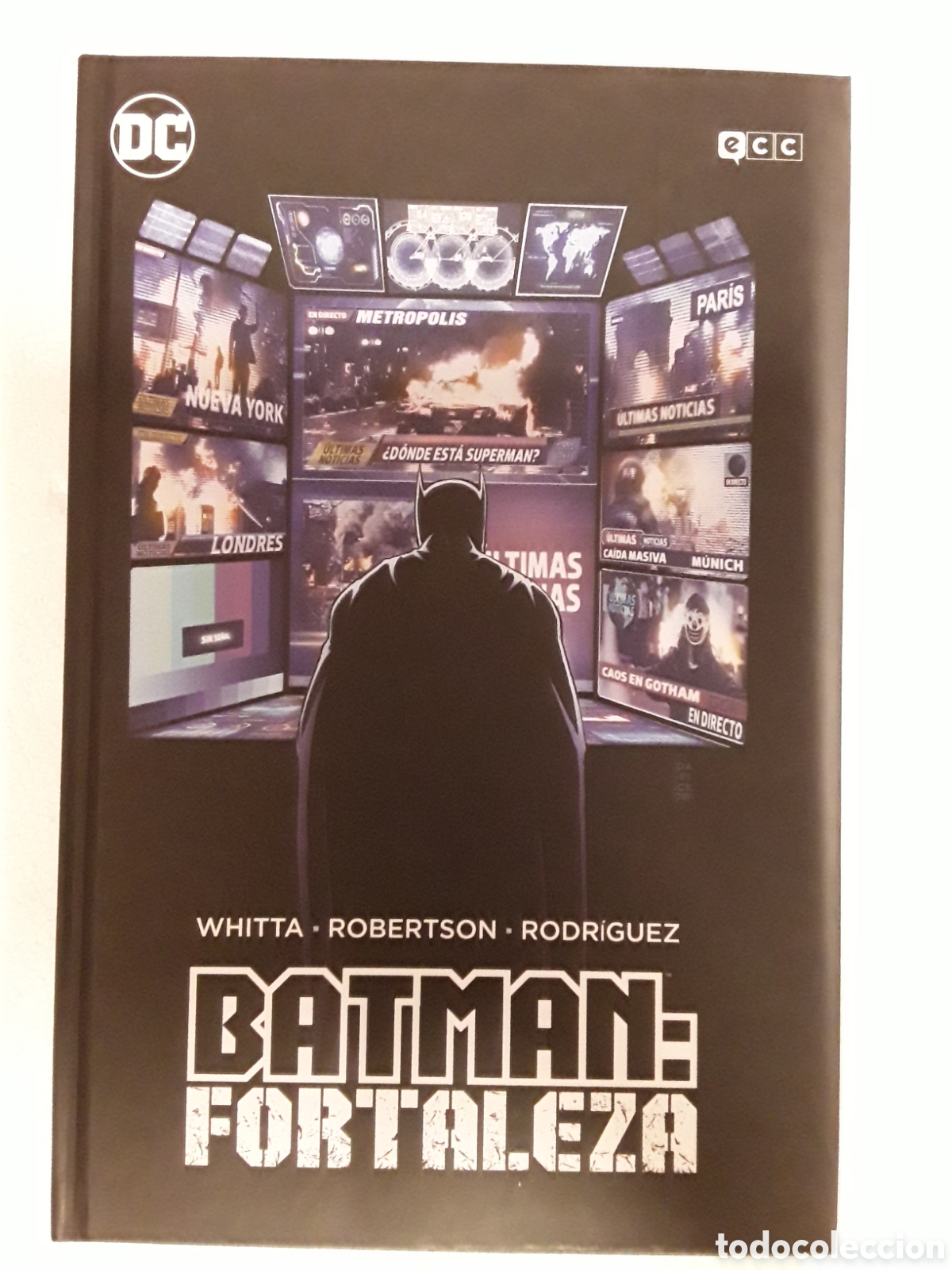 C&oacute;mics: Batman. Fortaleza - Whitta, Robertson, Rodr&iacute;guez - ECC c&oacute;mics - Foto 1